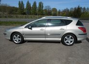 Peugeot 407 Kombi 2,2 l 120 kw