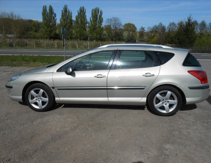Peugeot 407 Kombi 2,2 l 120 kw