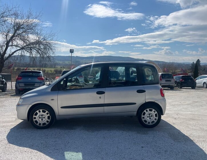 Fiat Multipla Kombi 1,9 l 1910 kw