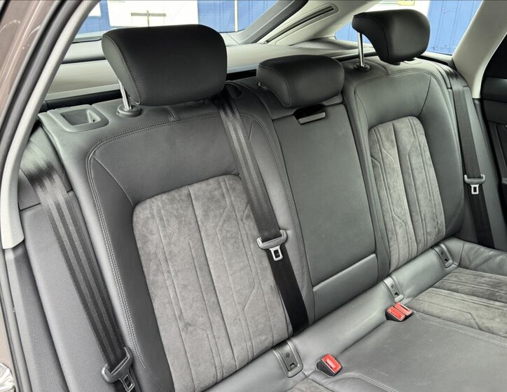 Audi A6 Allroad Kombi 3,0 l 210 kw