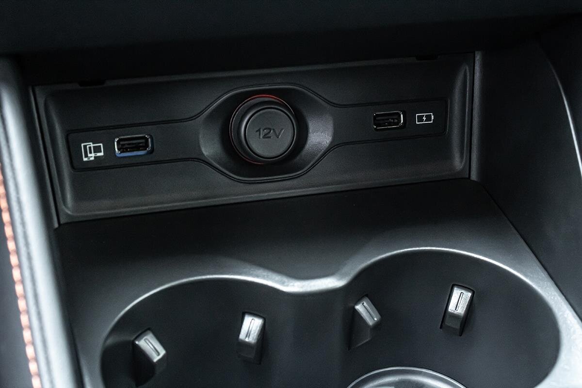 MG HS SUV / Terénní 1,5 l 125 kw