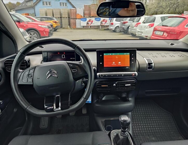 Citroën C4 Cactus Hatchback 1,2 l 81 kw