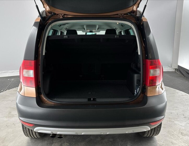 Škoda Yeti SUV / Terénní 2,0 l 81 kw