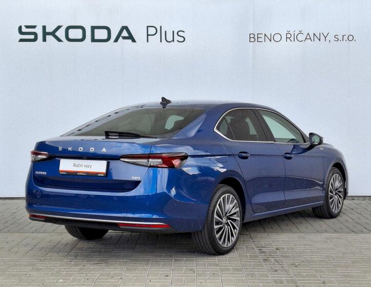 Škoda Superb 2