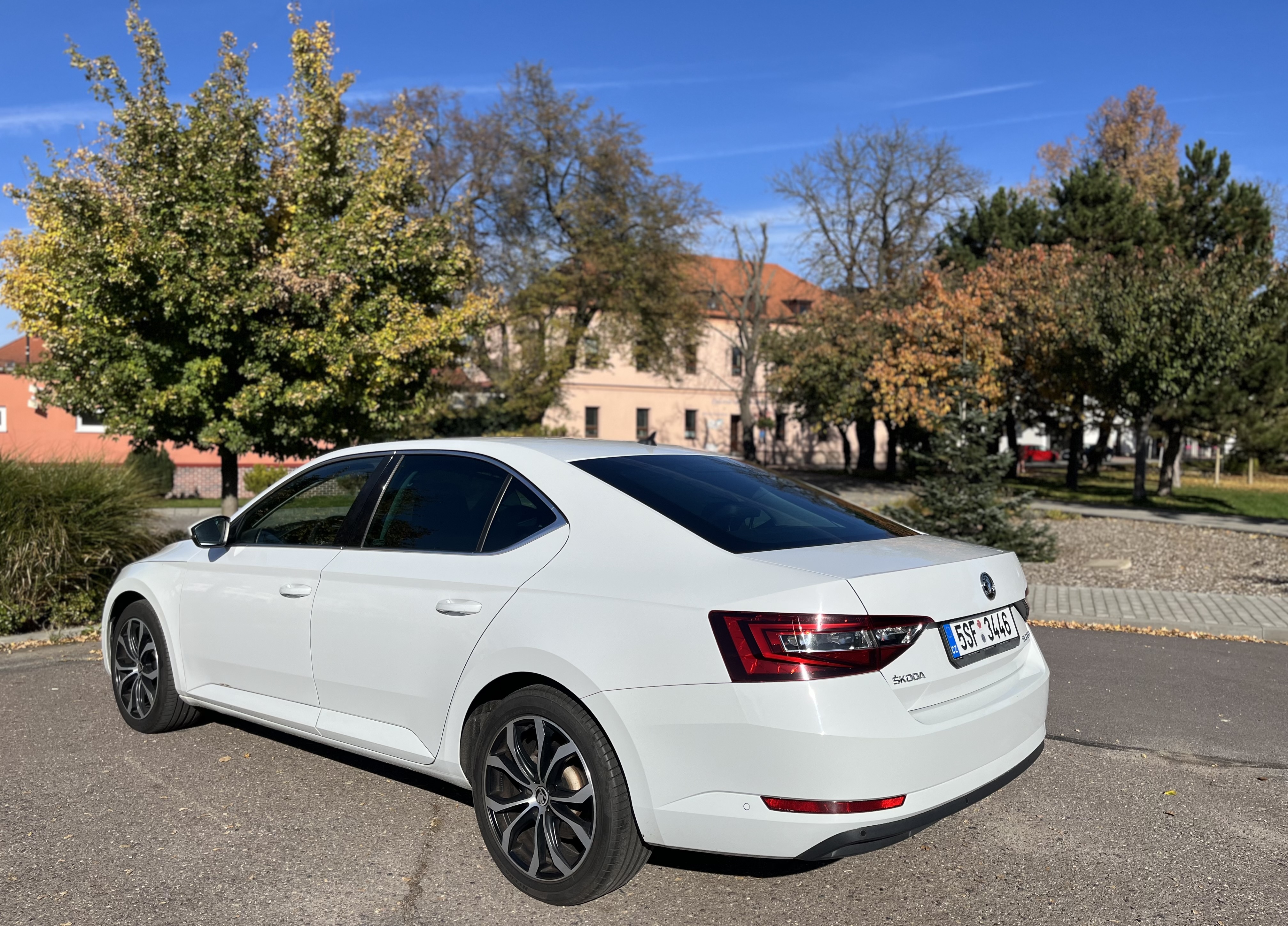 Škoda Superb