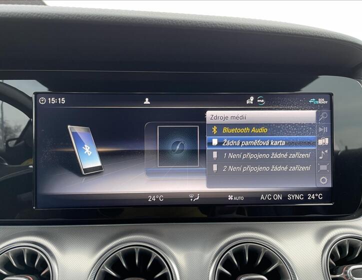 Mercedes-Benz Třídy E 48