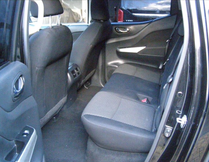 Nissan Navara Pick-up 2,3 l 140 kw