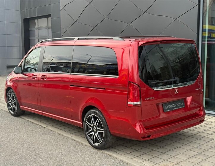 Mercedes-Benz Třídy V MPV 2,0 l 174 kw