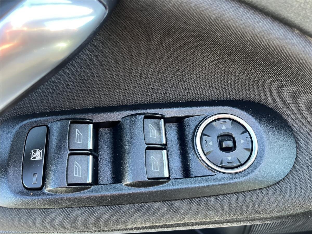 Ford Mondeo Kombi 2,0 l 103 kw