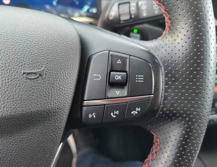 Ford Kuga SUV 1,5 l 110 kw