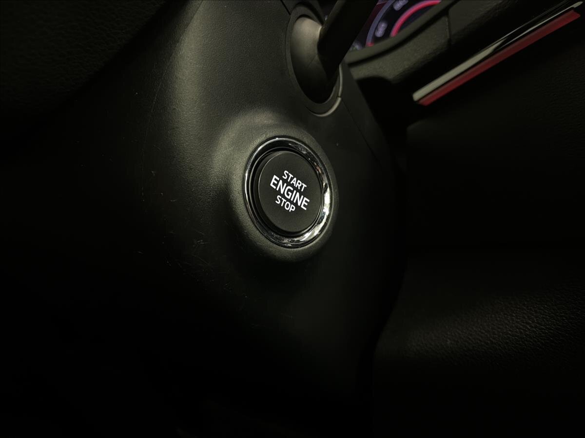 Škoda Karoq SUV 1,5 l 110 kw