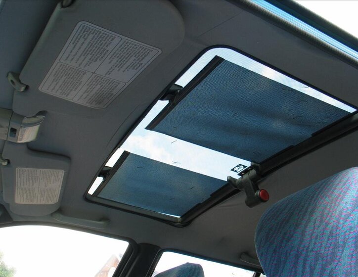 Suzuki Swift Hatchback 993,0 39 kw