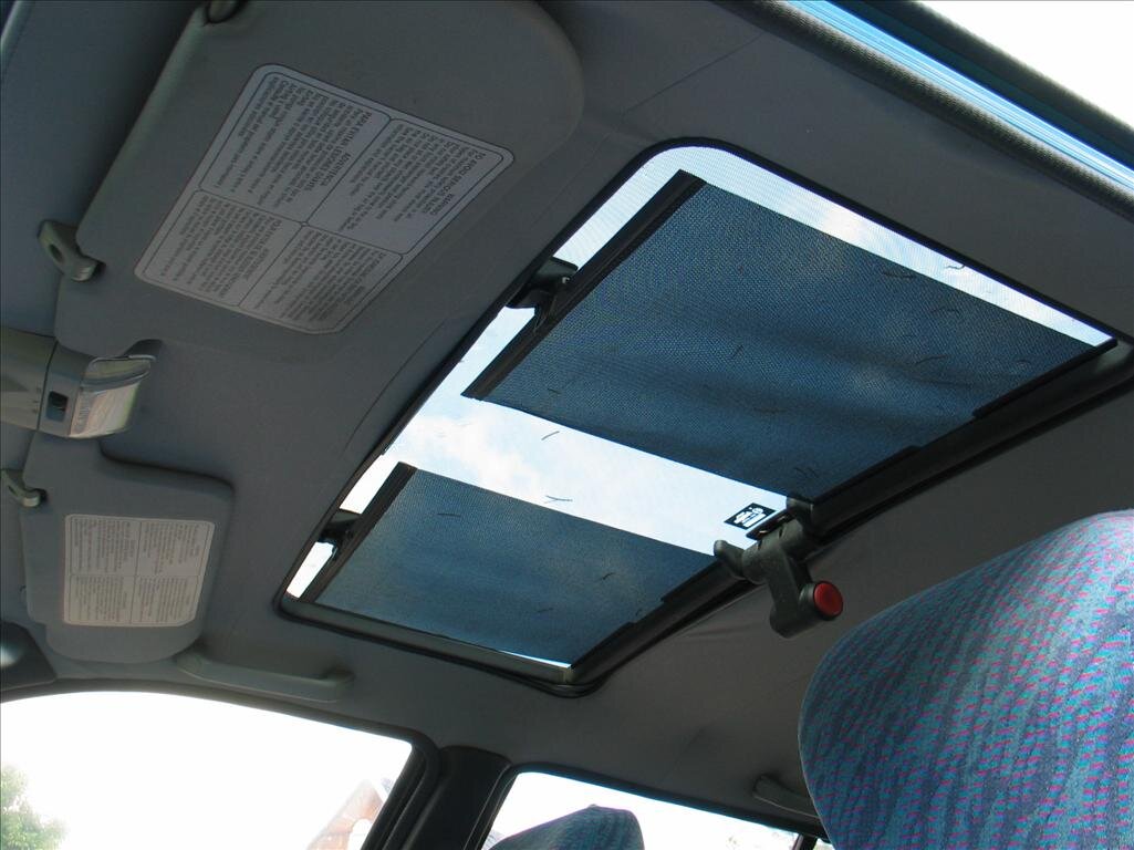 Suzuki Swift Hatchback 993,0 39 kw