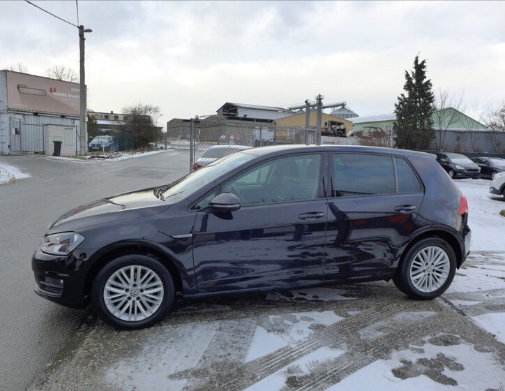 Volkswagen Golf Hatchback 1,2 l 81 kw