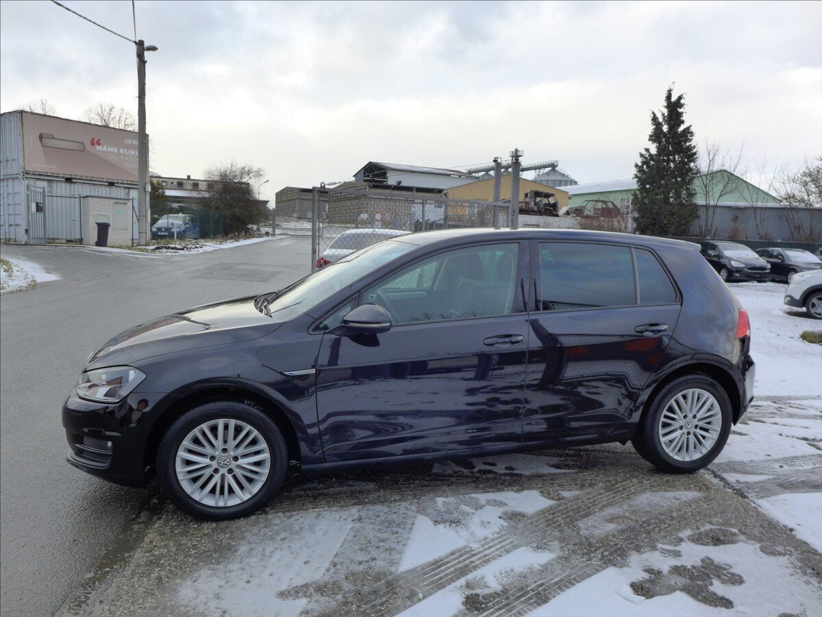Volkswagen Golf Hatchback 1,2 l 81 kw