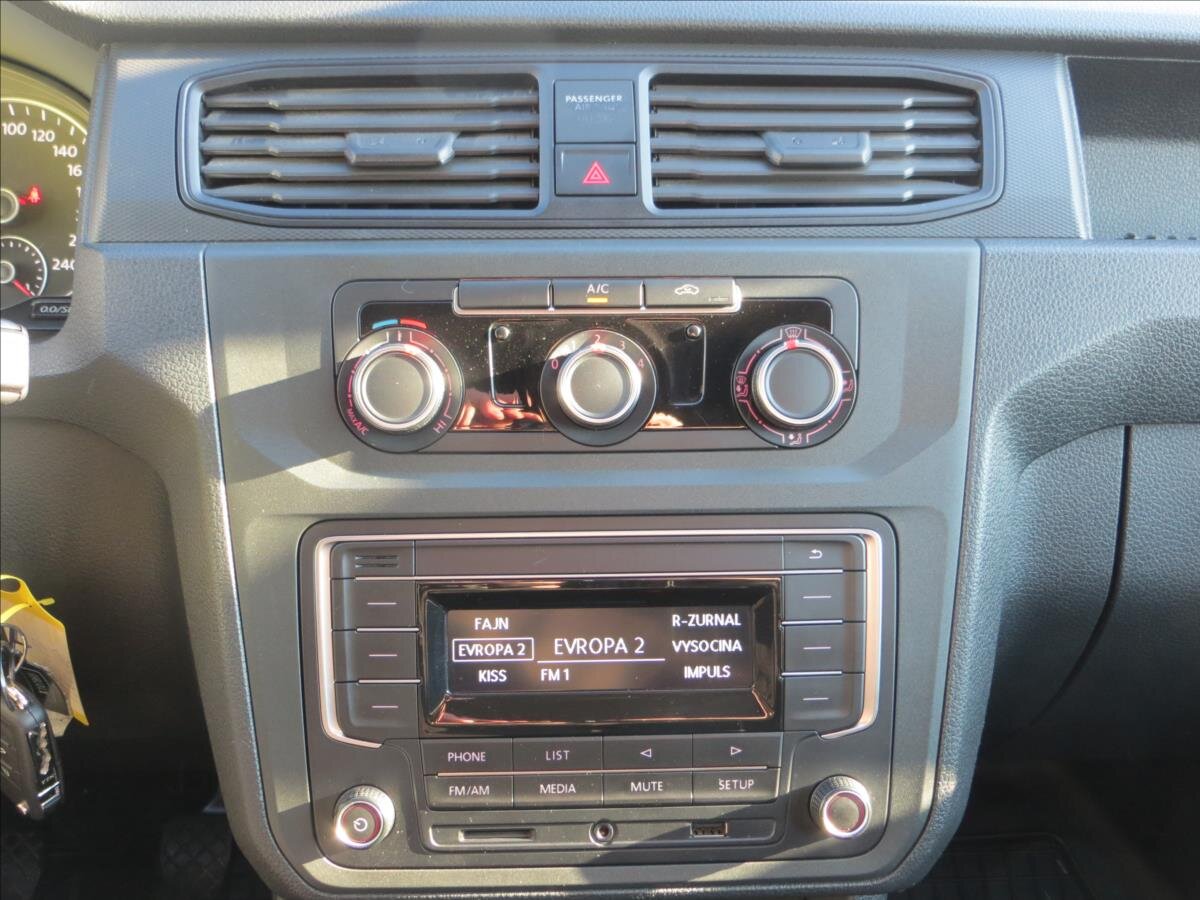 Volkswagen Caddy Skříň 1,4 l 81 kw