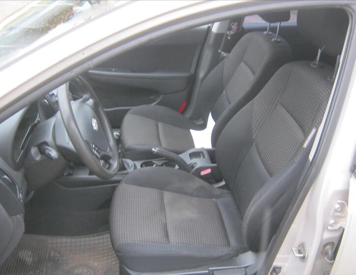 Hyundai i30 Kombi 1,6 l 92 kw