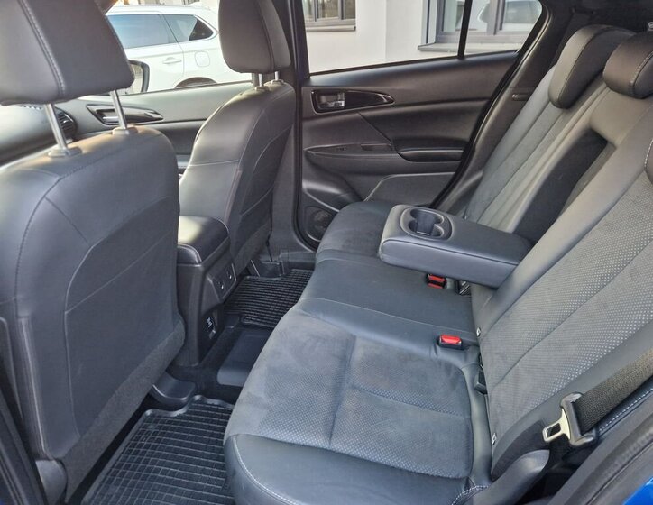 Mitsubishi Ostatní SUV / Terénní 2,4 l 138 kw