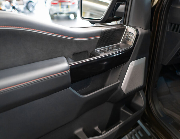 Ford F-150 Pick-up 5,2 l 536 kw