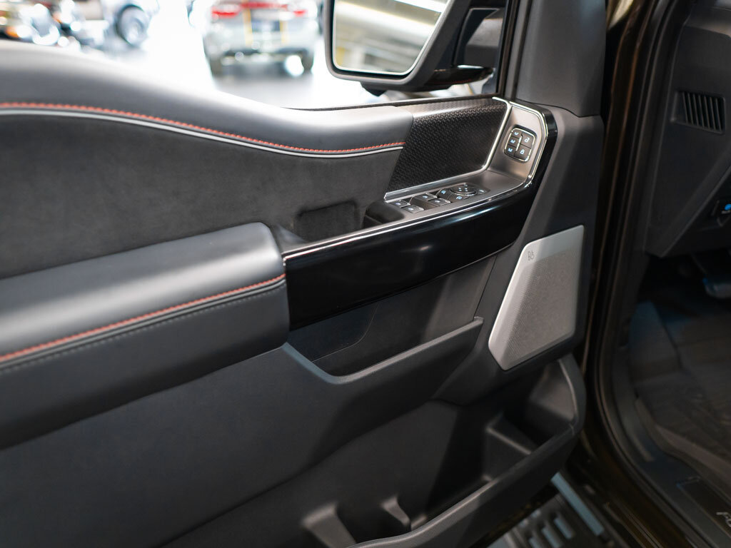 Ford F-150 Pick-up 5,2 l 536 kw