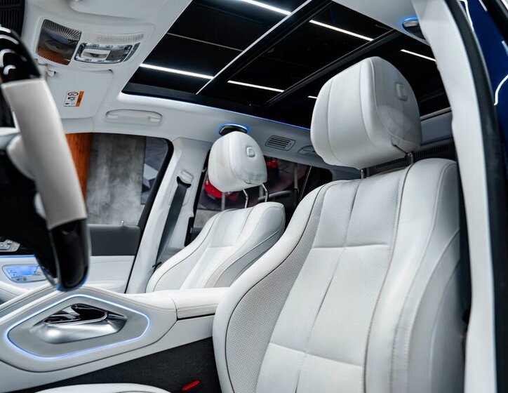 Mercedes-Benz GLS SUV / Terénní 4,0 l 410 kw