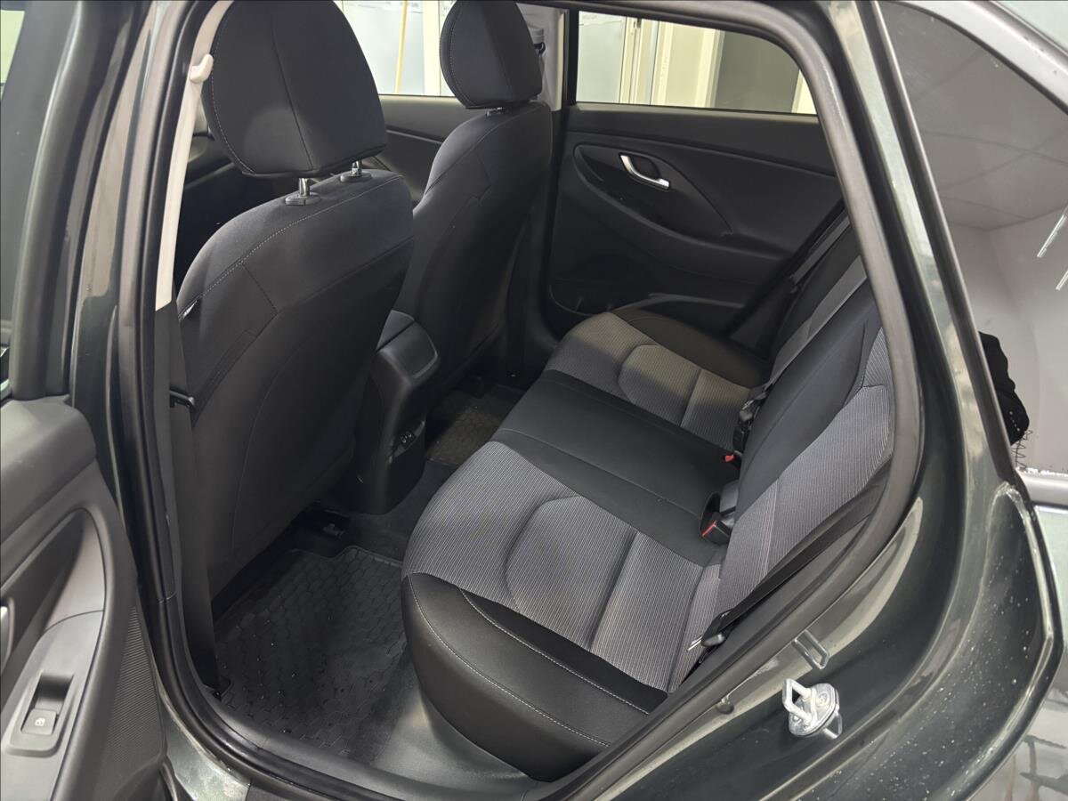 Hyundai i30 Hatchback 1,5 l 70 kw