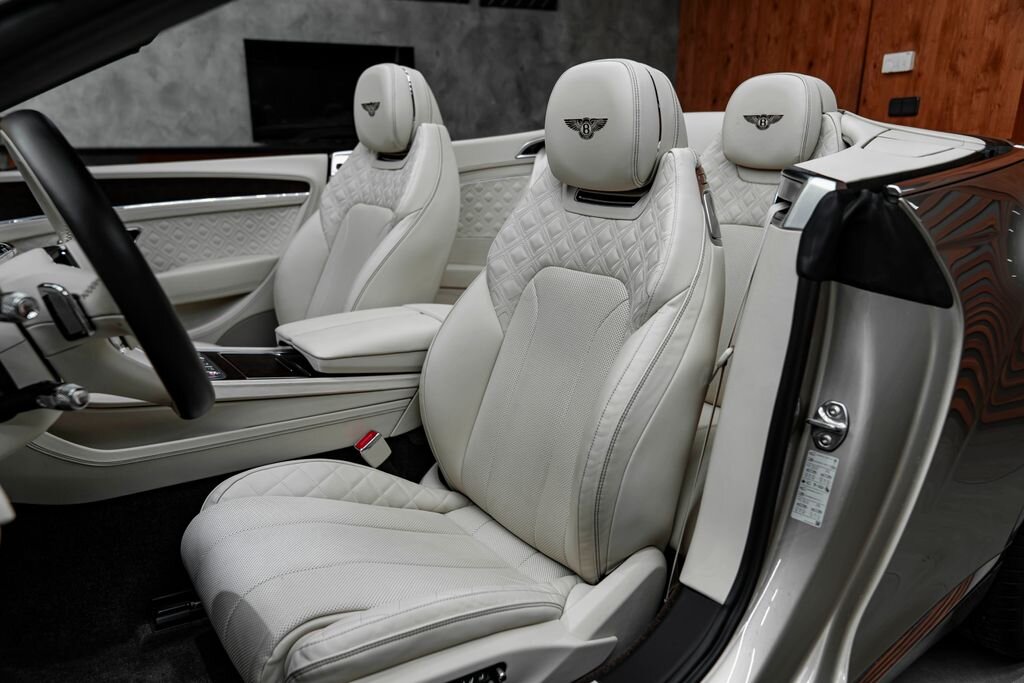 Bentley Continental GTC