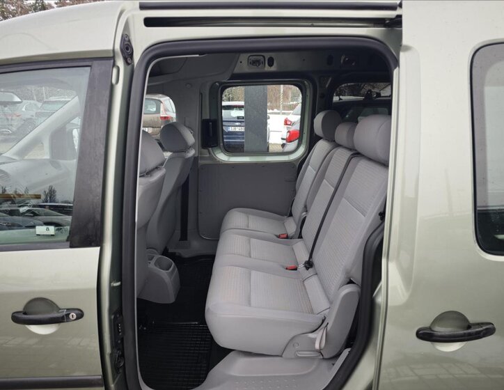 Volkswagen Caddy 11