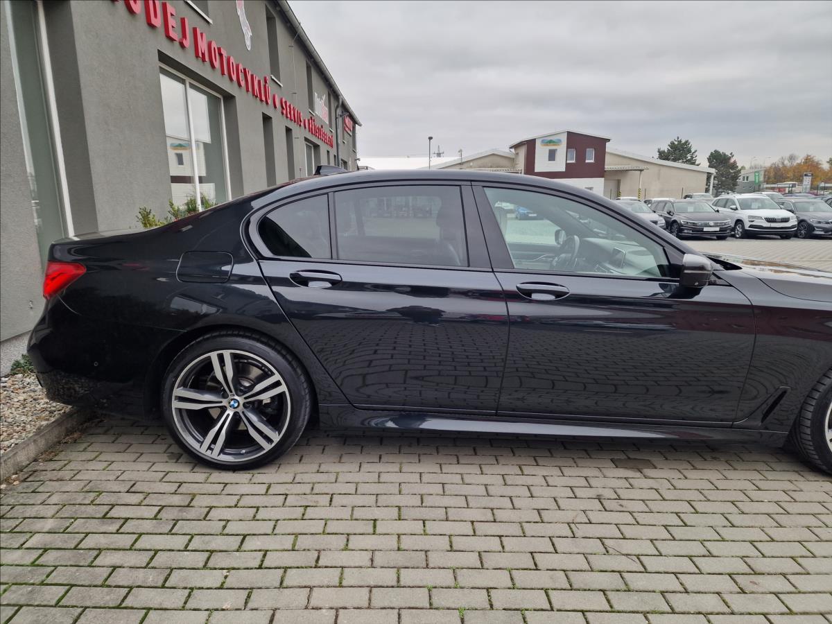 BMW Řada 7