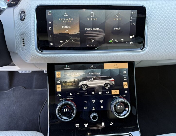 Land Rover Range Rover Velar SUV / Terénní 2,0 l 184 kw