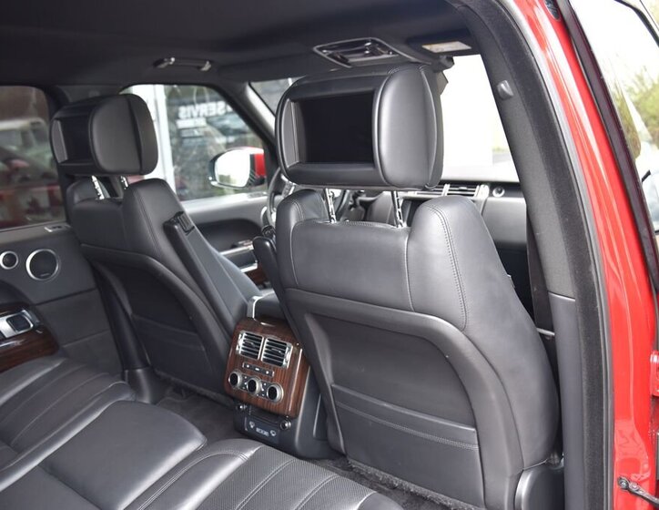 Land Rover Range Rover SUV / Terénní 4,4 l 250 kw