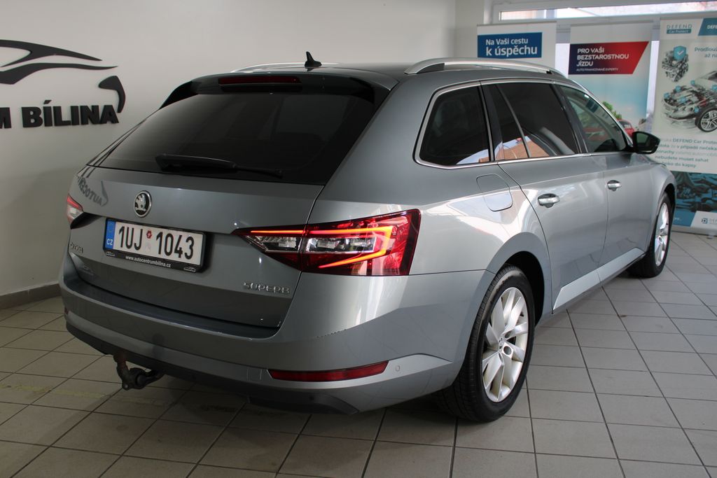 Škoda Superb