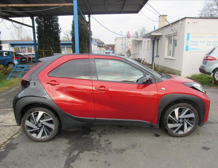 Toyota Aygo 8