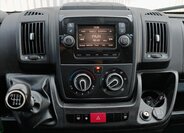 Peugeot Boxer Skříň 2,2 l 121 kw