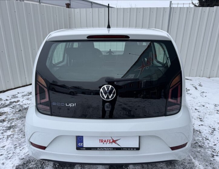 Volkswagen up! 11