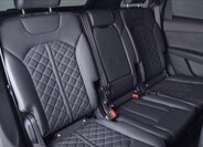 Audi Q7 9