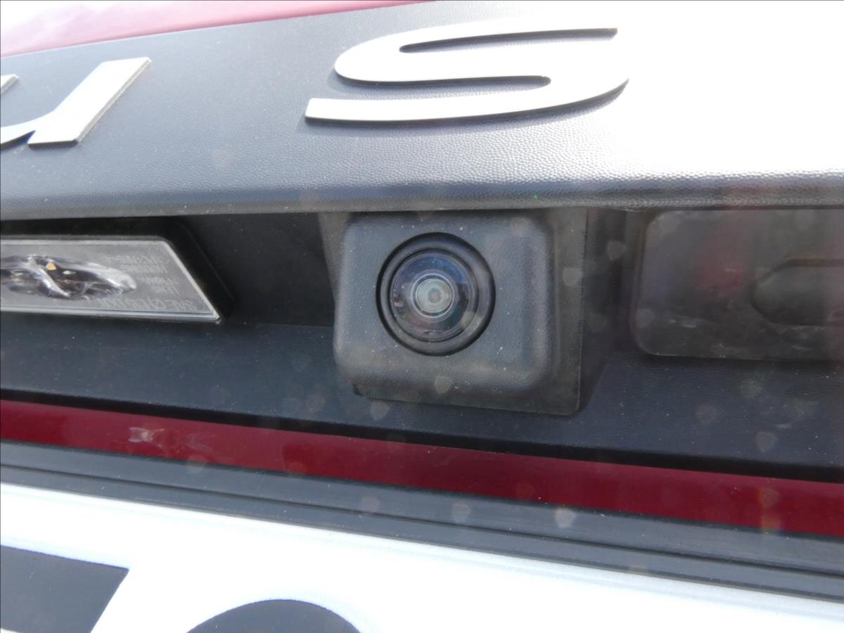 Dacia Duster SUV / Terénní 1,3 l 110 kw