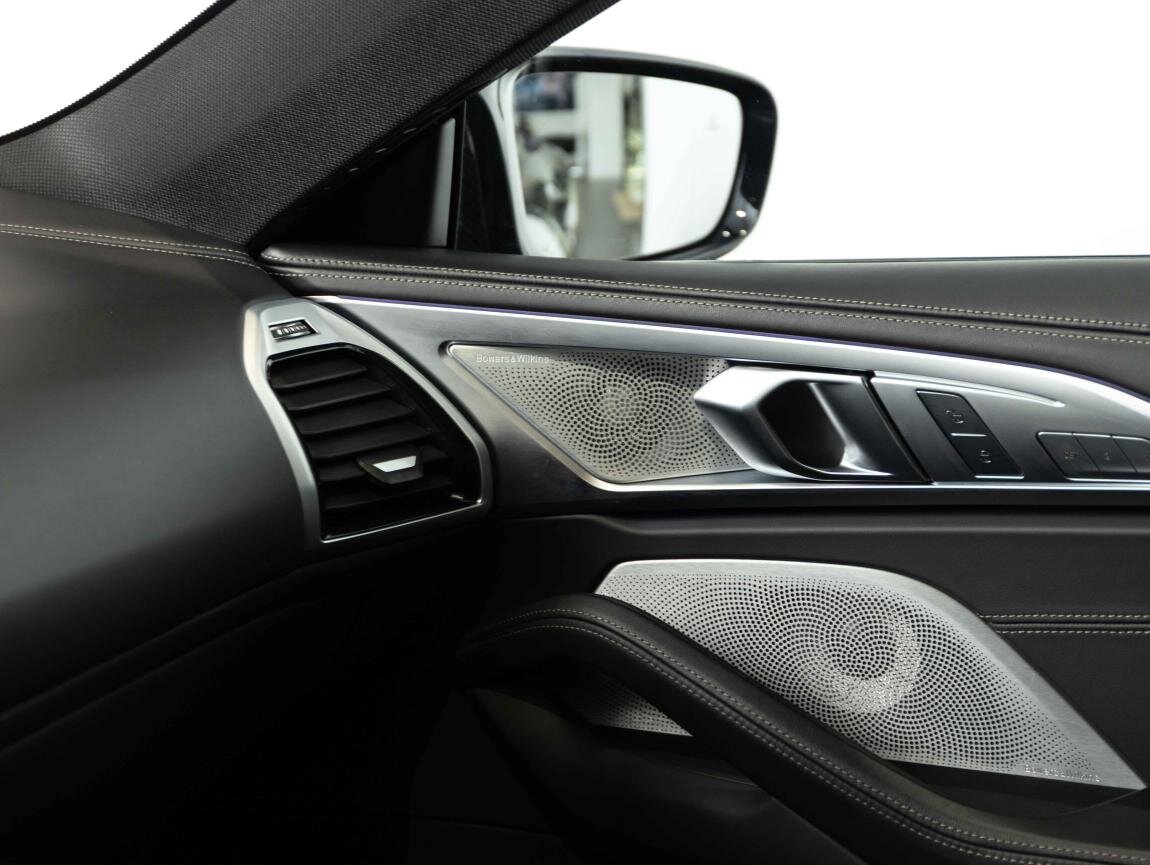 BMW Řada 8 Ostatní 4,4 l 390 kw