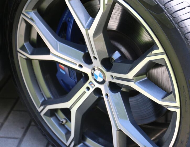 BMW X5 Kombi 3,0 l 290 kw