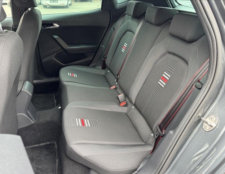 Seat Arona Hatchback 1,6 l 85 kw