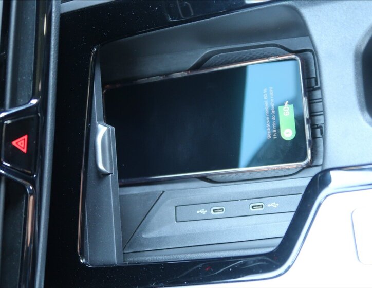 Volkswagen Passat Kombi 1,5 l 130 kw