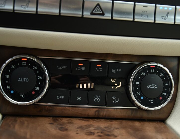 Mercedes-Benz CLS Sedan / Limuzína 3,0 l 195 kw