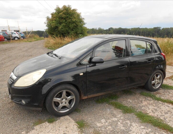Opel Corsa 1