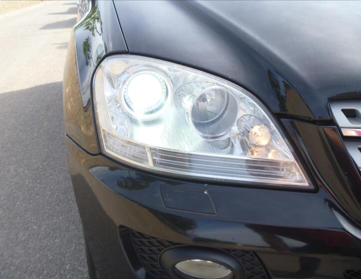 Mercedes-Benz Třídy M 37