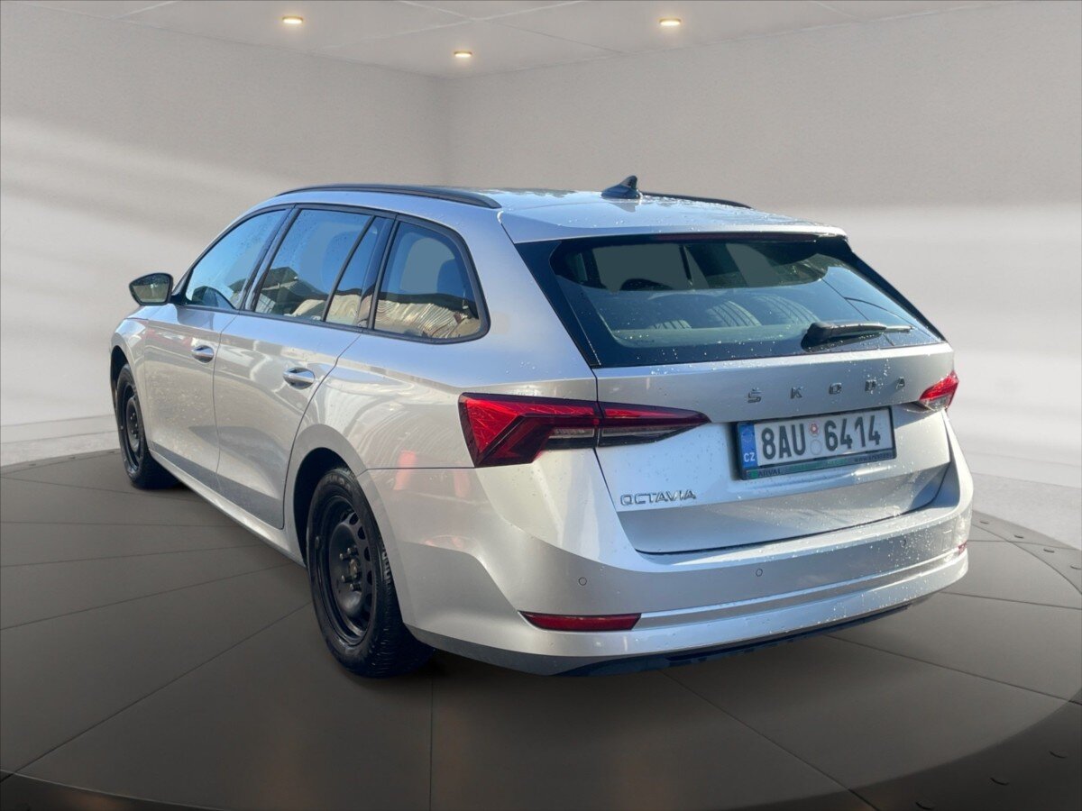 Škoda Octavia Kombi 2,0 l 85 kw
