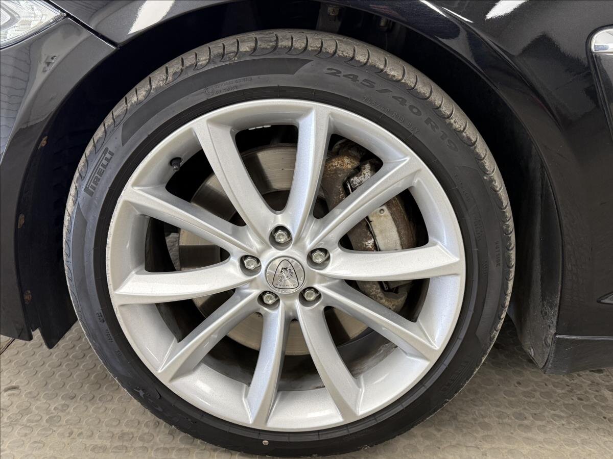 Jaguar XF Kombi 3,0 l 202 kw