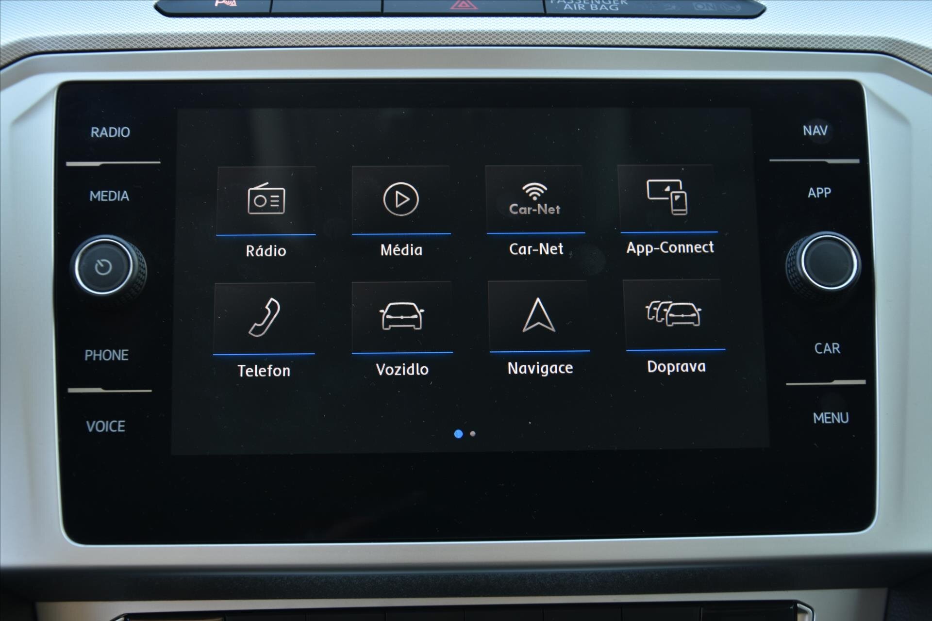 Volkswagen Passat Kombi 1,6 l 88 kw