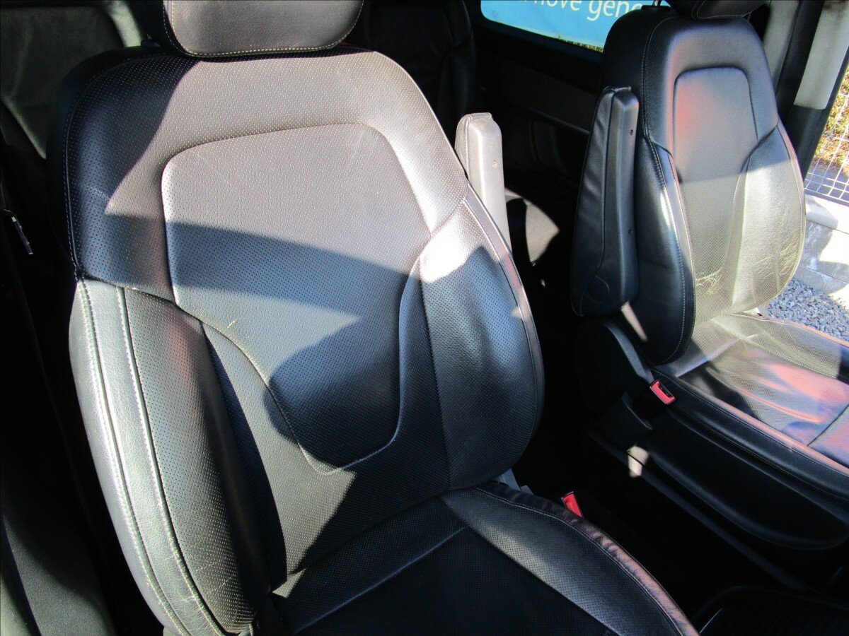 Mercedes-Benz Třídy V Kombi 2,1 l 140 kw