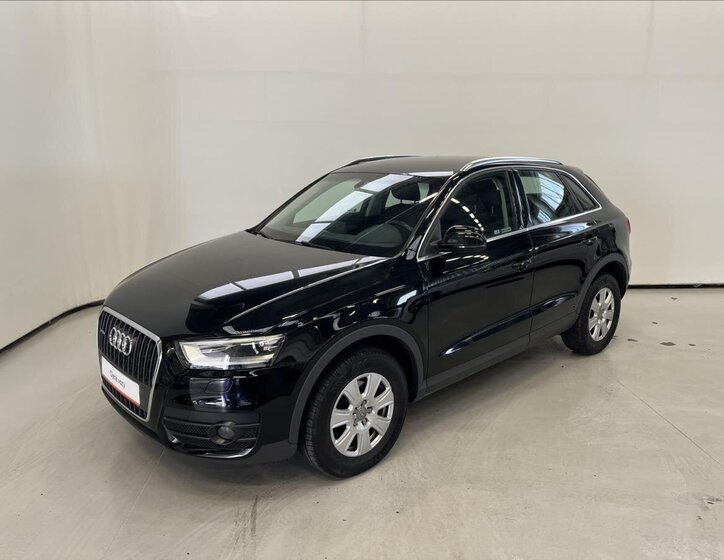 Audi Q3 32