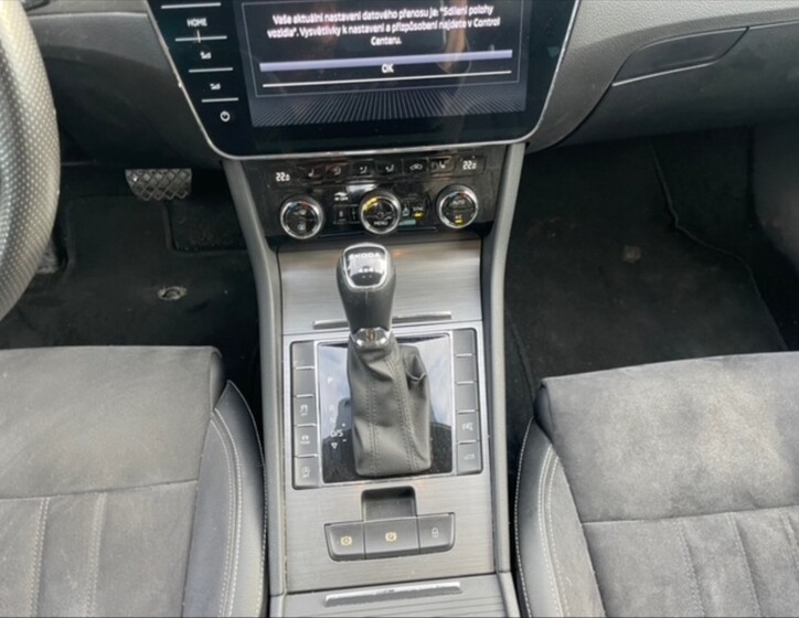 Škoda Superb 10
